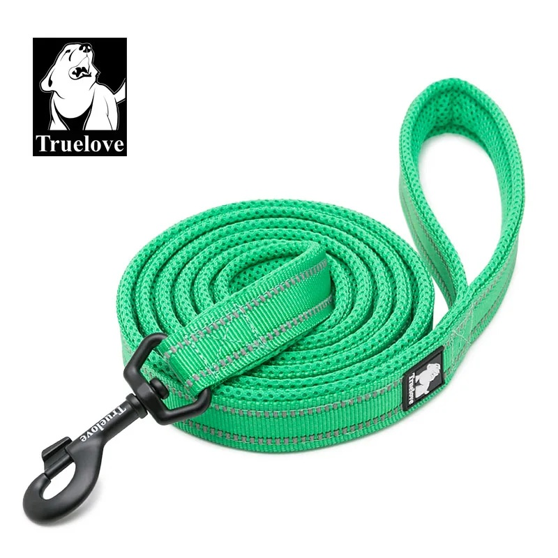 True Love Reflective Dog Lead – Comfortable and Durable for Every Walk!